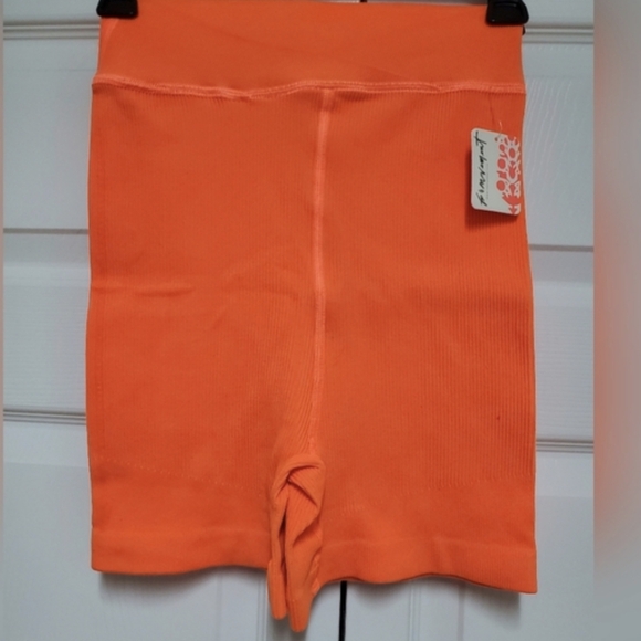 NWT Free People Burning Up Orange Women's Biker Shorts - Picture 4 of 6